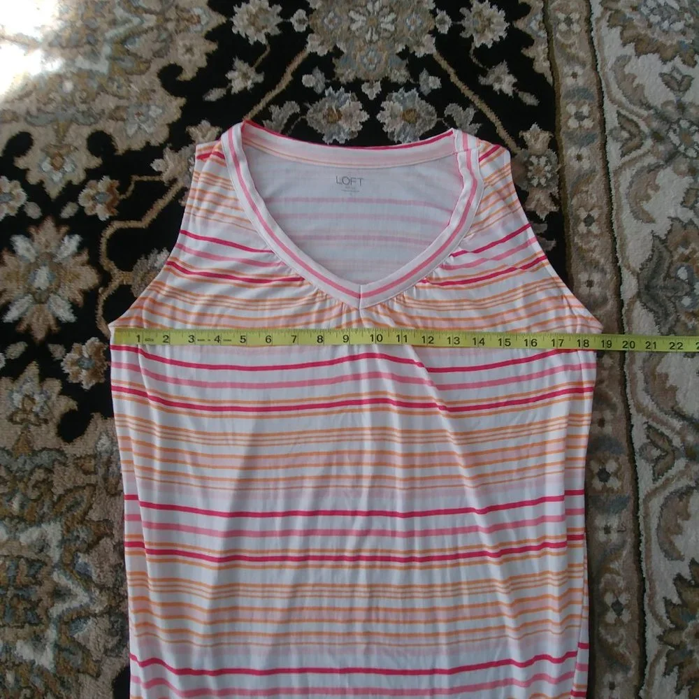 ***Ann Taylor Loft Outlet Rayon Tank Top,  Striped Medium*** - Picture 7 of 12